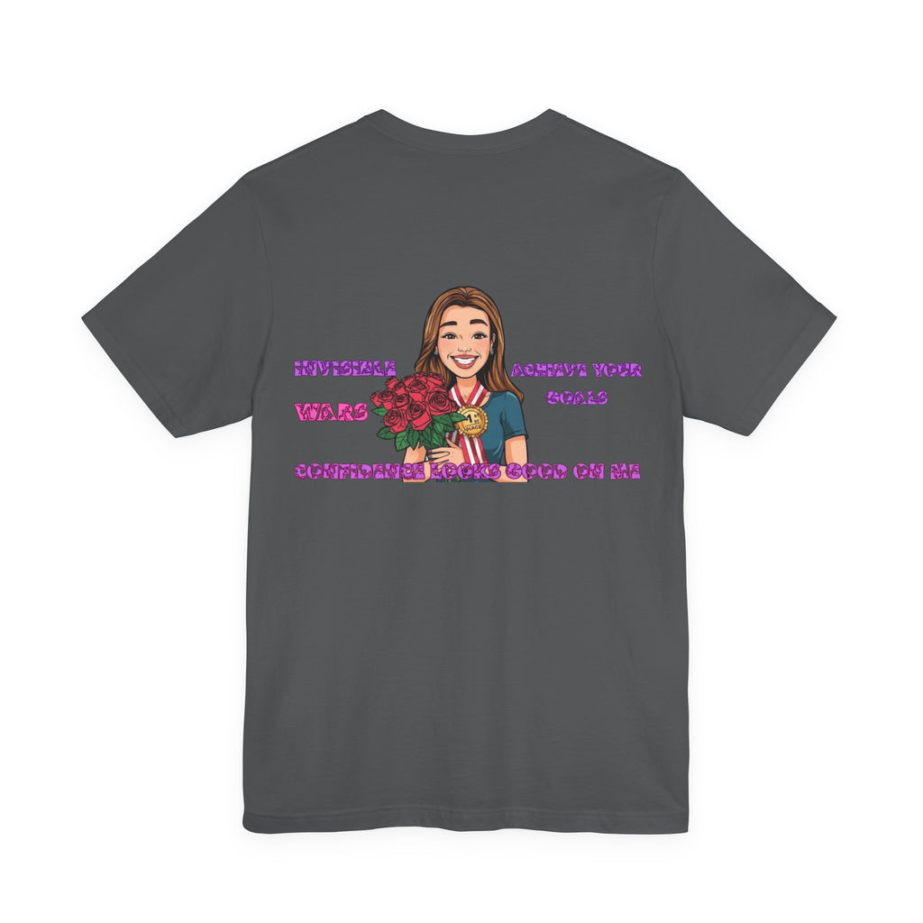 Women T-shirt - Confidence Looks Good On Me
