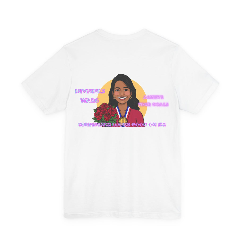 Women T-shirt - Confidence Looks Good On Me