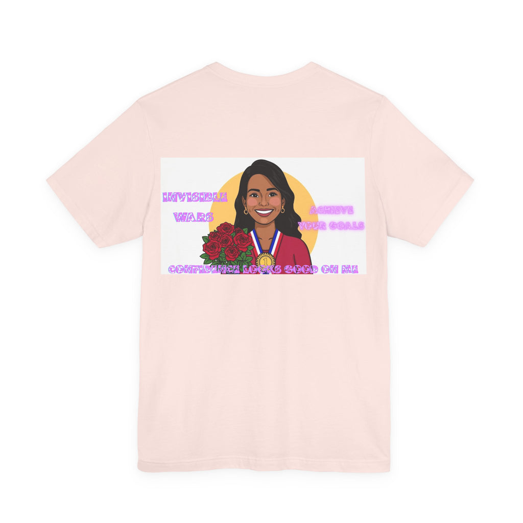Women T-shirt - Confidence Looks Good On Me