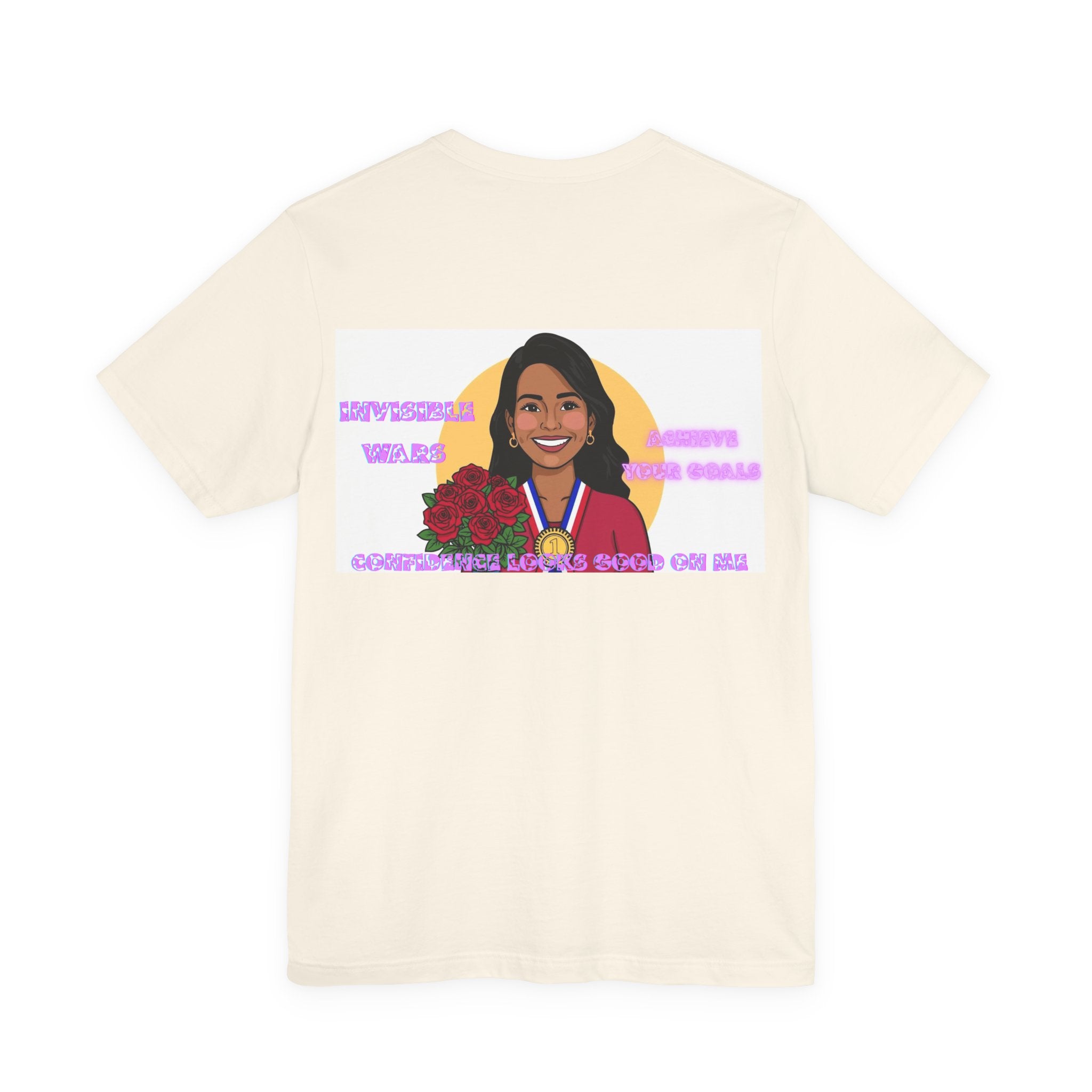 Women T-shirt - Confidence Looks Good On Me